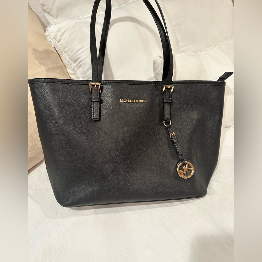 EUc Michael Kors bag